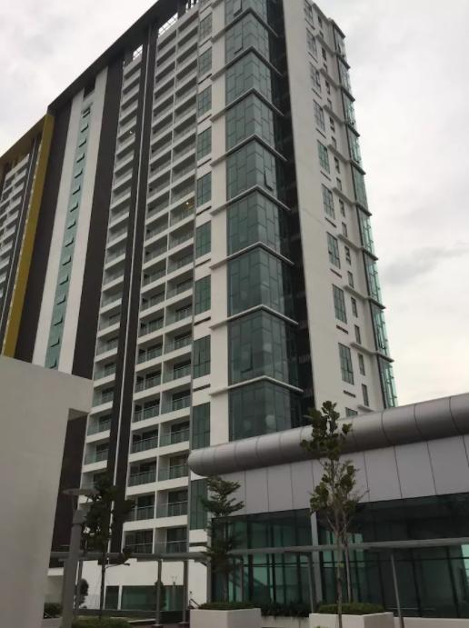 Damaye Evo Soho Suites In Central Bangi Kampong Sungai Ramal Dalam Exterior photo